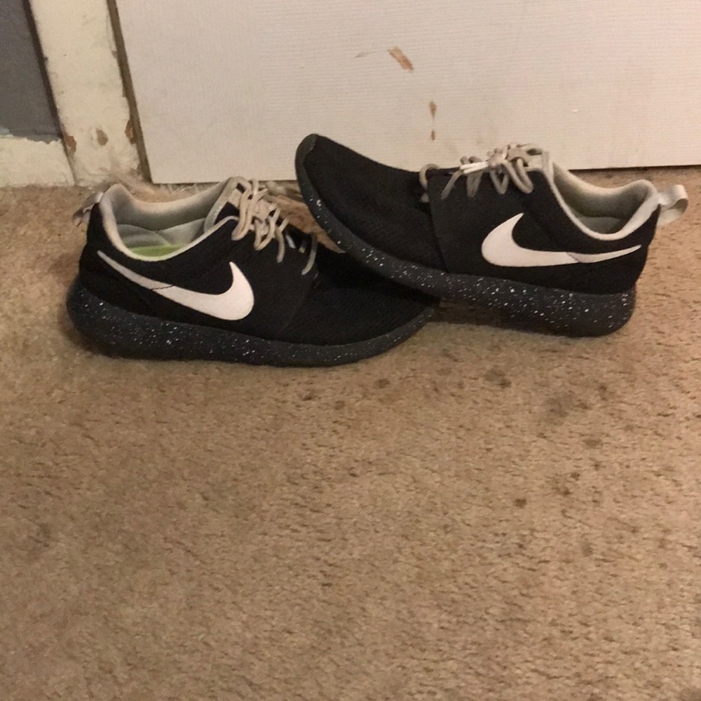 Nike shoes